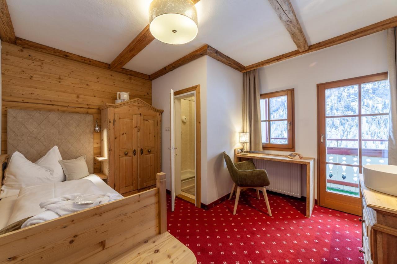 Hotel Berger Superior リヴァ・ディ・トゥーレス エクステリア 写真
