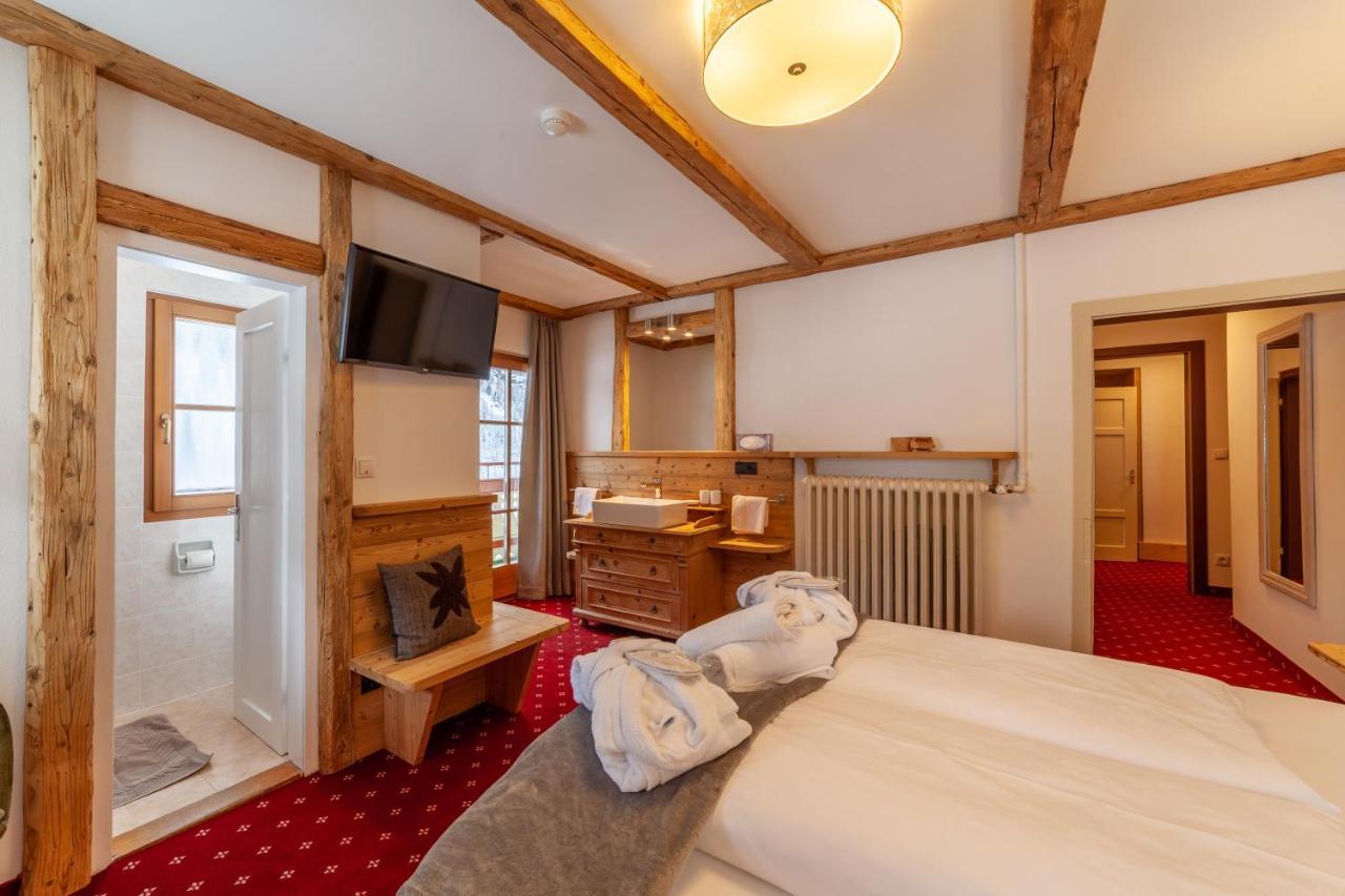 Hotel Berger Superior リヴァ・ディ・トゥーレス エクステリア 写真