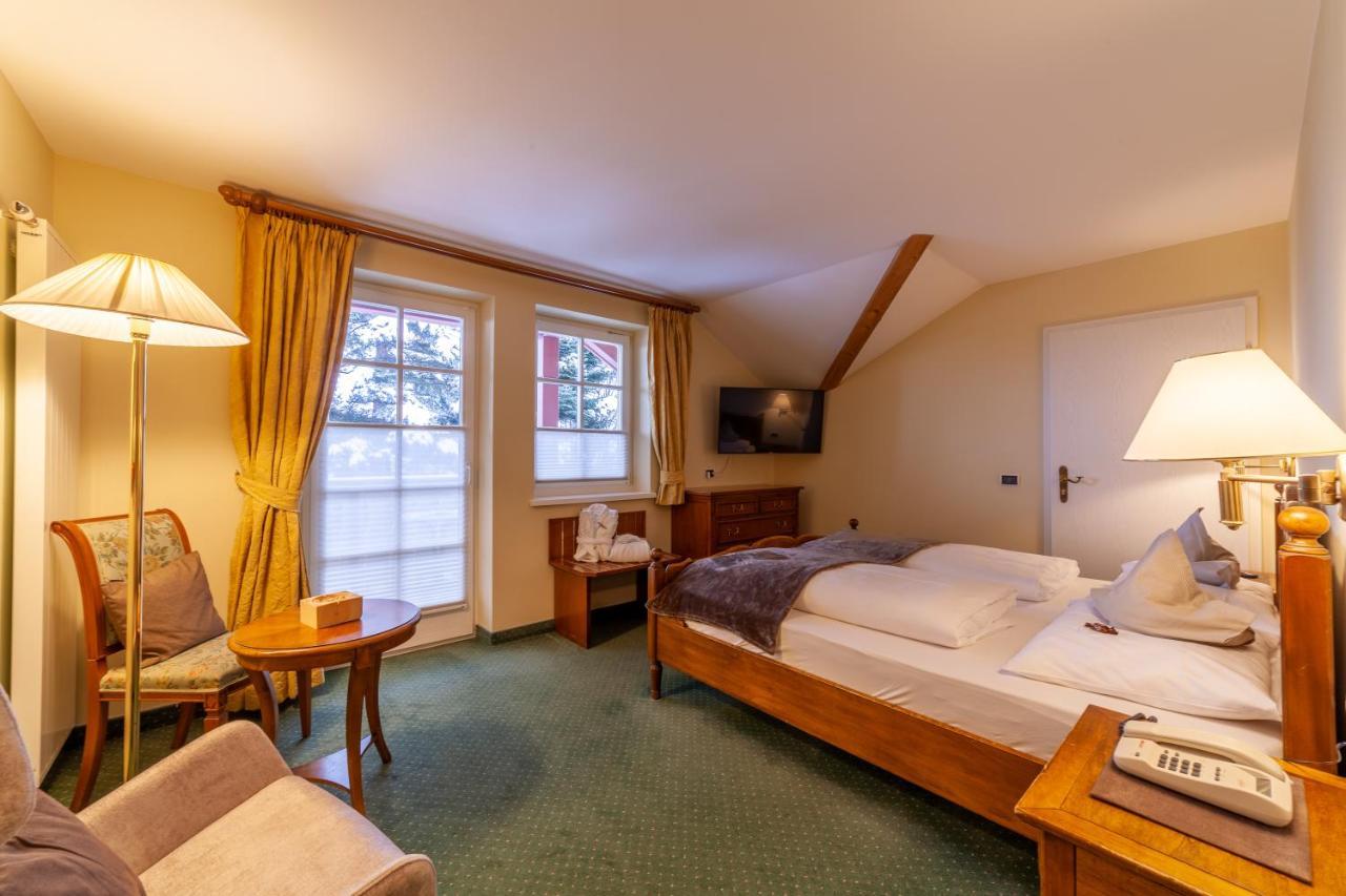 Hotel Berger Superior リヴァ・ディ・トゥーレス エクステリア 写真